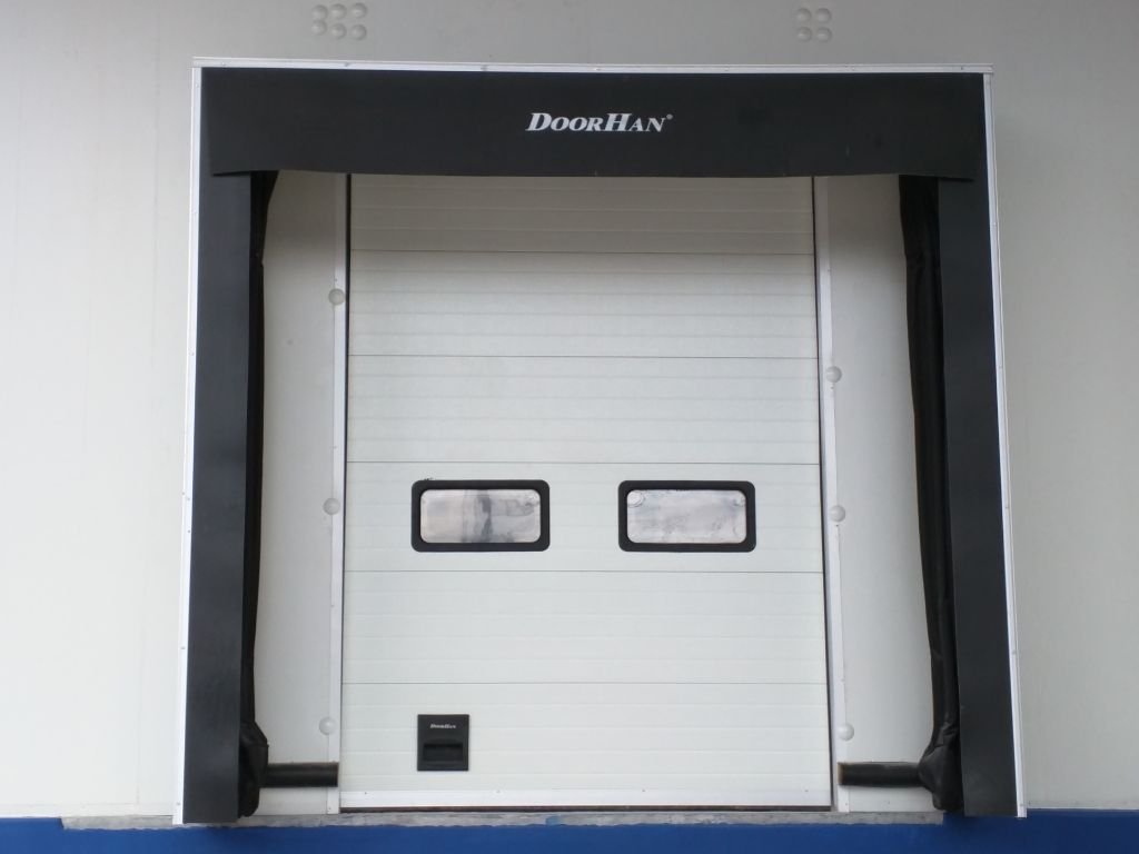 dock-shelter-bom-hoi-inflatable-dock-shelter
