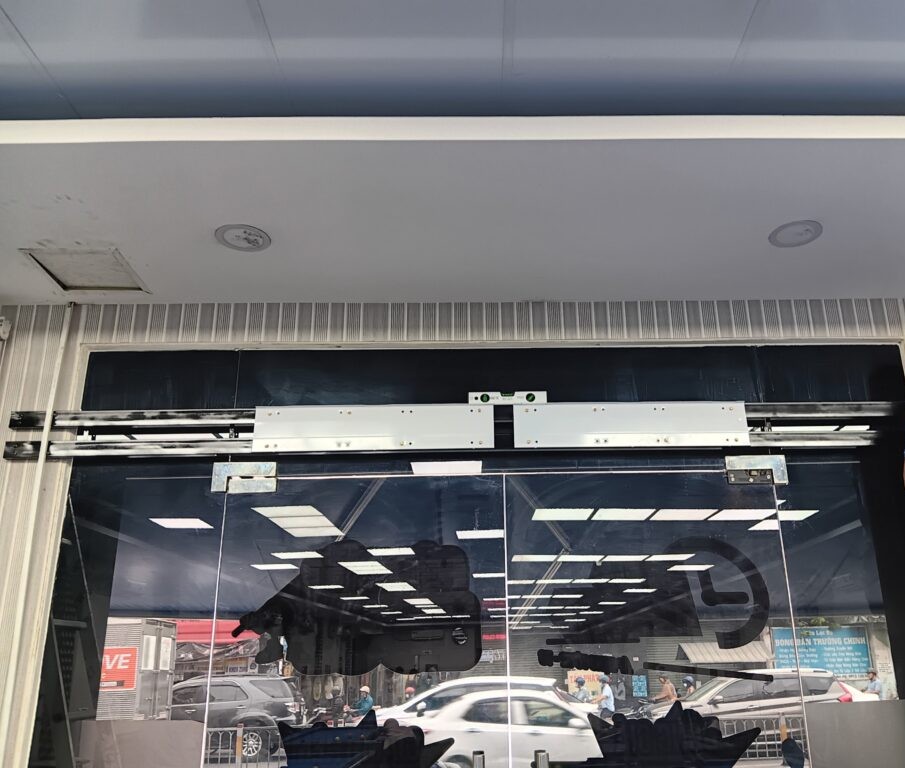 Hướng Dẫn Lắp Đặt Quạt Chắn Gió Oulai Chuẩn – Từ A Đến Z